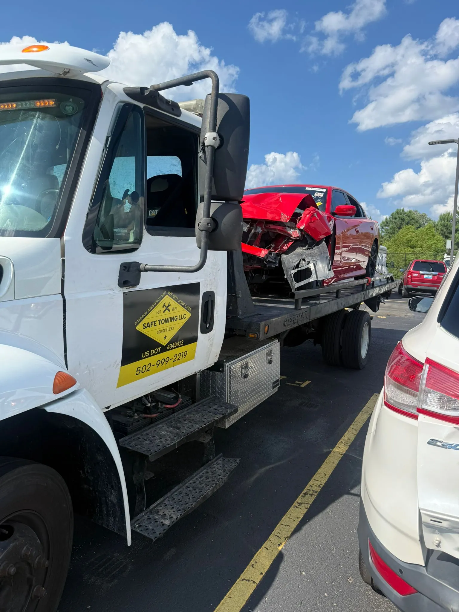 Tow truck service near Middletown in Louisville, Kentucky